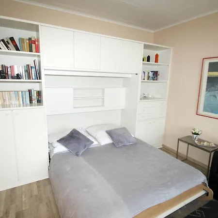 B10-002 Apartamento *